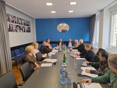 СЕДМА СЕДНИЦА ПРЕДСЕДНИШТВА САВЕЗА САМОСТАЛНИХ СИНДИКАТА БЕОГРАДА