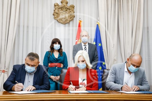 POTPISIVANJE SLIKA 2