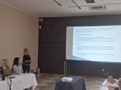 У ВРЊАЧКОЈ БАЊИ ОДРЖАН ЈЕ СЕМИНАР „Проактивност и мотивација жена за веће учешће у активностима и на функцијама у синдикату”